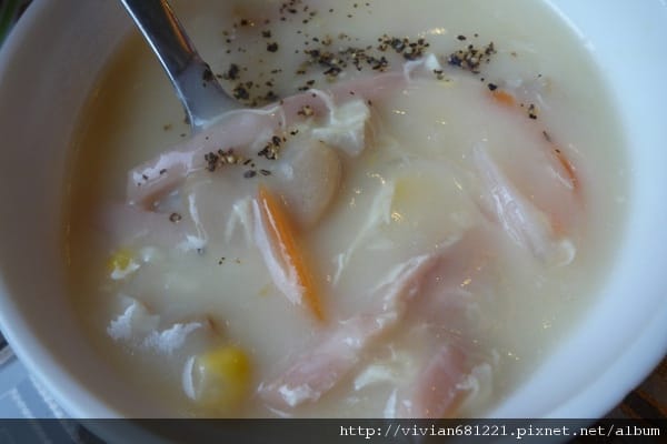 P1080711料多味好的濃湯.jpg P1080711料多味好的濃湯.jpg