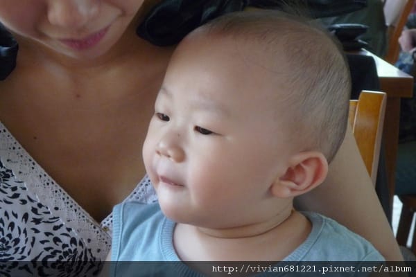 P1090200 我看看好不好吃1.jpg P1090200 我看看好不好吃1.jpg