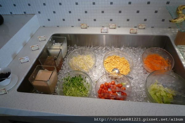 P1090323 生菜沙拉1.jpg P1090323 生菜沙拉1.jpg