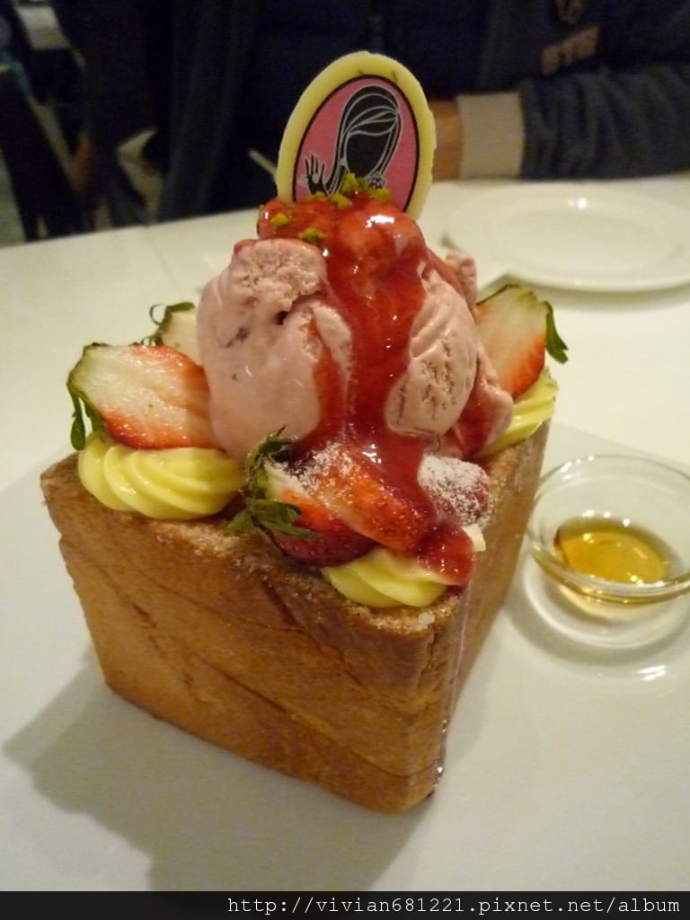 P11404581.jpg P11404581.jpg