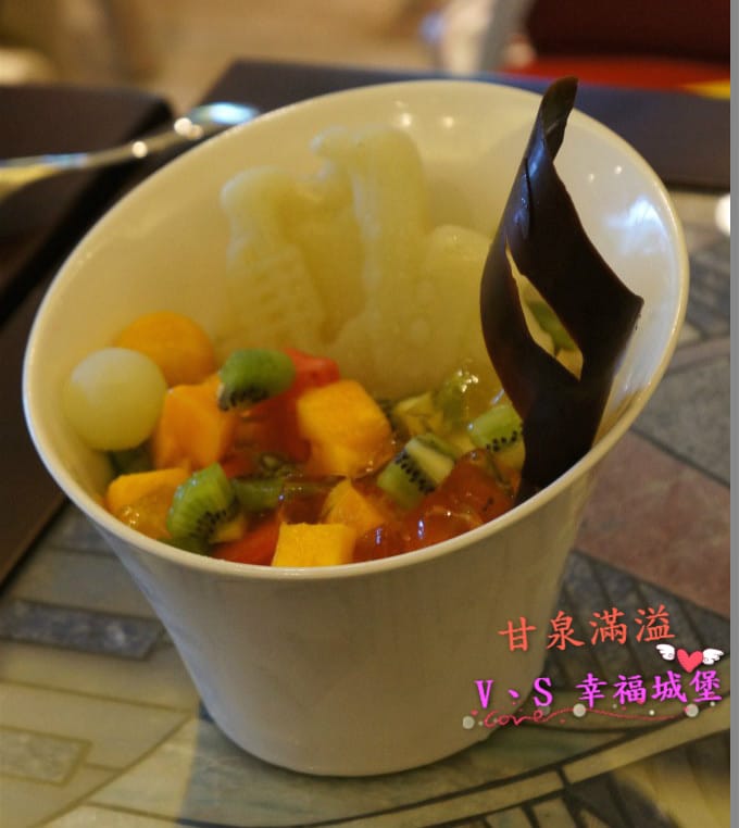 [永康街。冰品] 甘泉滿溢 – 飲冰閣,讓你吃冰吃的很有音樂氣質