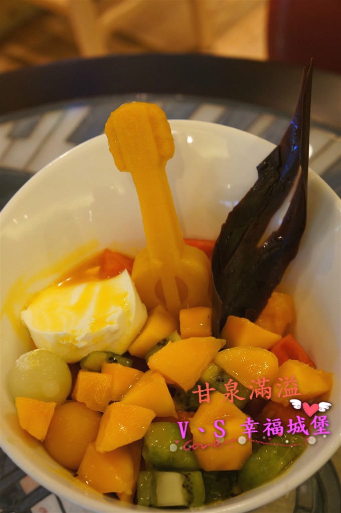 [永康街。冰品] 甘泉滿溢 – 飲冰閣,讓你吃冰吃的很有音樂氣質