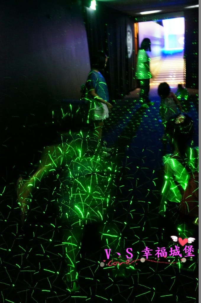 [展覽。親子行] 2015 變形金剛台北特展 07/1110/02止,變形金剛迷一定不能錯過 !!!