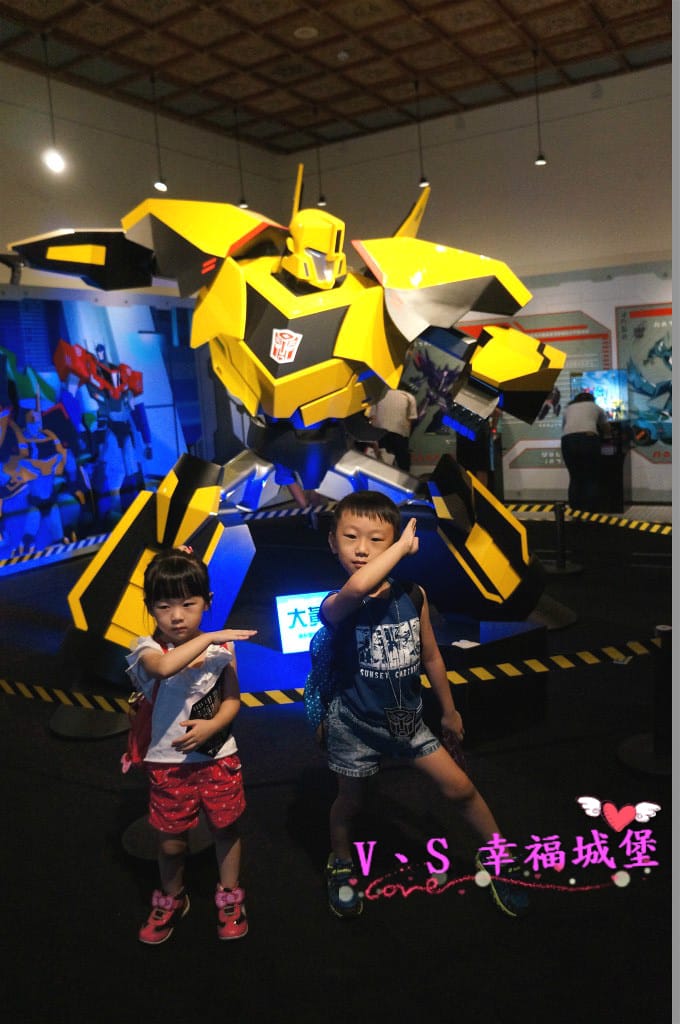 [展覽。親子行] 2015 變形金剛台北特展 07/1110/02止,變形金剛迷一定不能錯過 !!!