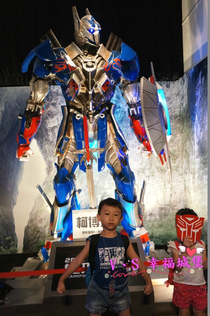 [展覽。親子行] 2015 變形金剛台北特展 07/1110/02止,變形金剛迷一定不能錯過 !!!
