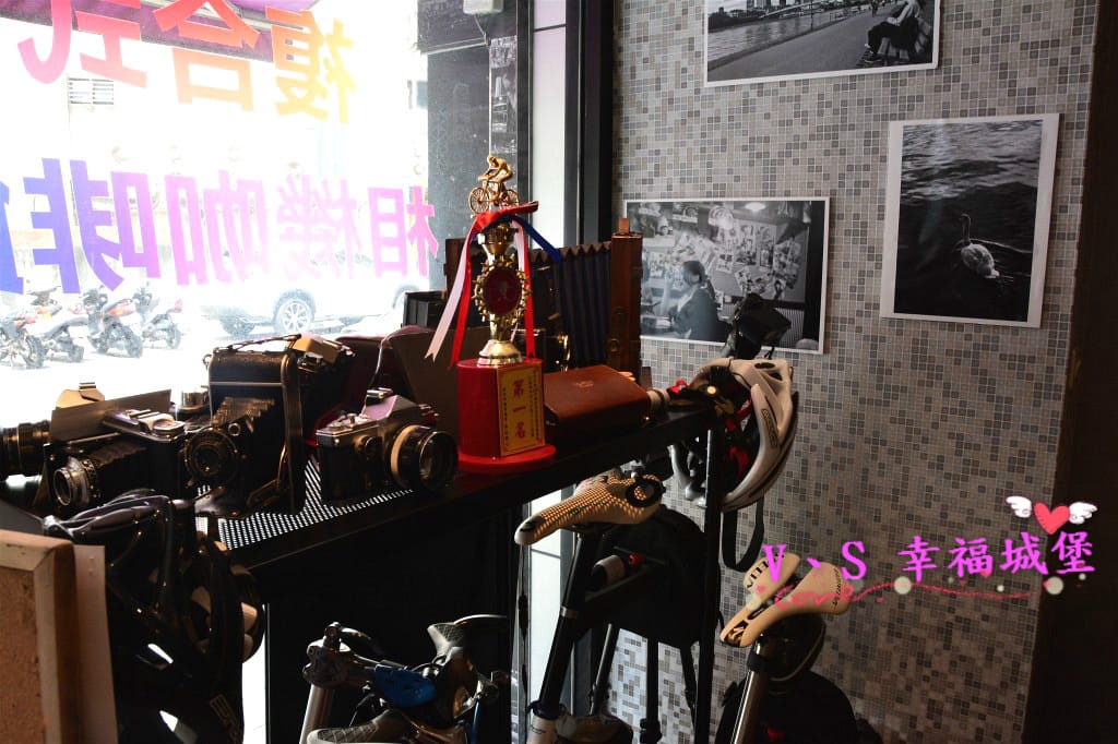 [無菜單。大安區] 徠一咖啡 – 結合了港式美食及相機文化的一間咖啡館