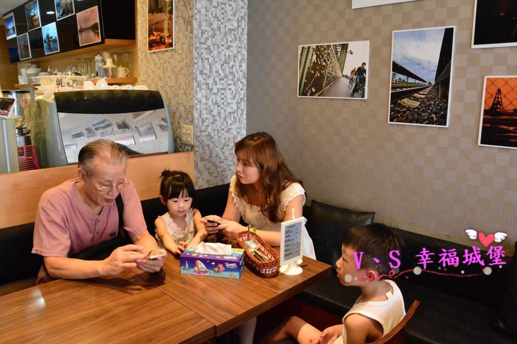 [無菜單。大安區] 徠一咖啡 – 結合了港式美食及相機文化的一間咖啡館