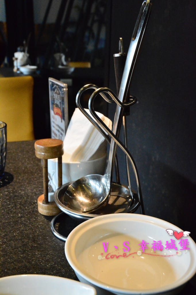 [港式火鍋。東區] 珍湯火鍋 道地港式火鍋,讓人想喝完整鍋湯