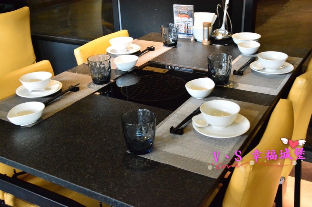 [港式火鍋。東區] 珍湯火鍋 道地港式火鍋,讓人想喝完整鍋湯