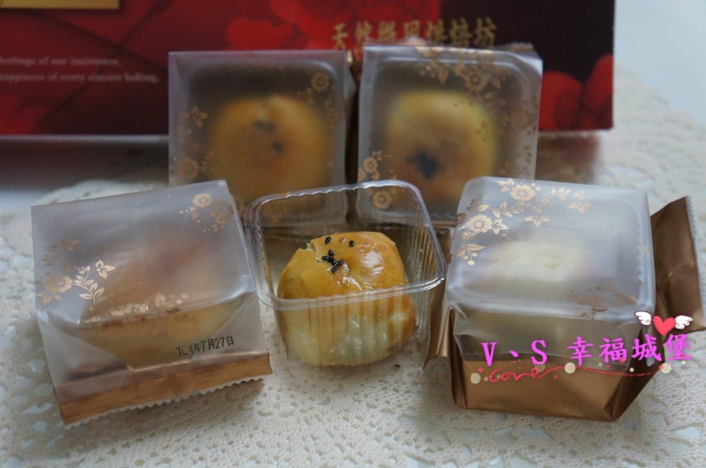 【宅配美食推薦】天然微風烘焙坊 蛋黃酥.綠豆碰 – 中秋送禮新選擇