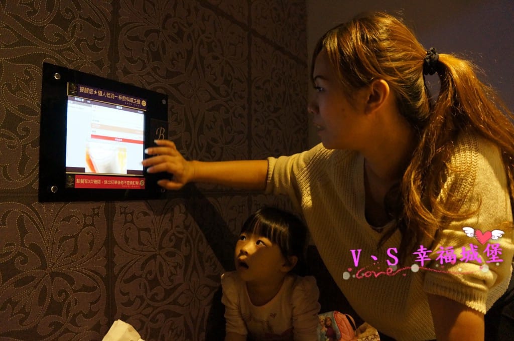 【茶棧。板橋】愛茶棧 - 讓你回到年輕時 在泡沫紅茶店跟好友 【茶棧。板橋】愛茶棧 - 讓你回到年輕時 在泡沫紅茶店跟好友