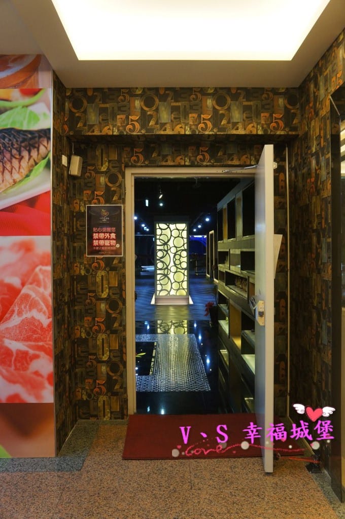 【茶棧。板橋】愛茶棧 - 讓你回到年輕時 在泡沫紅茶店跟好友 【茶棧。板橋】愛茶棧 - 讓你回到年輕時 在泡沫紅茶店跟好友