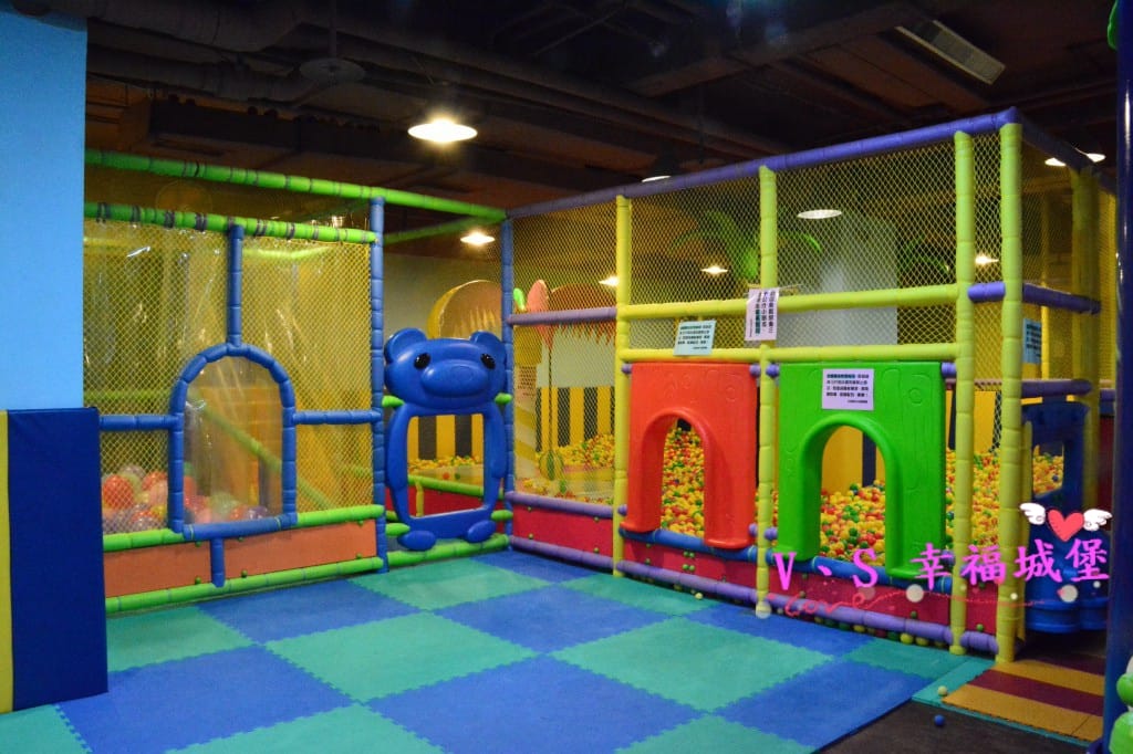 【親子餐廳。板橋】艾瑪親子主題餐廳 - 自助吃到飽、體驗課程