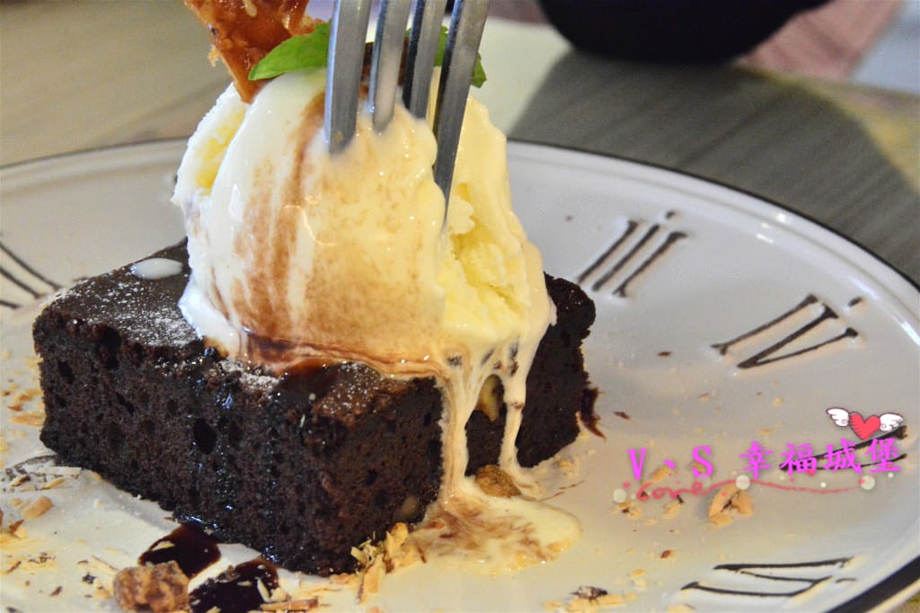 DSC_1127 [-1]_meitu_16.jpg