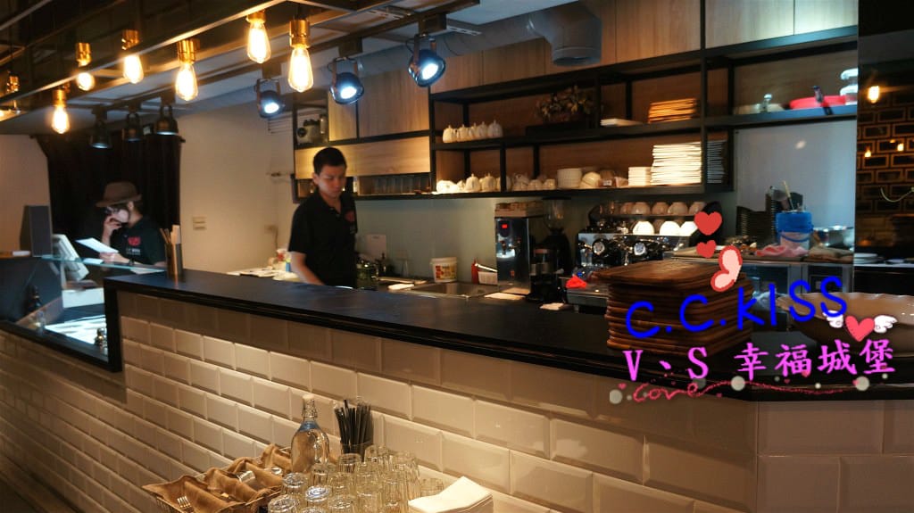 DSC035311_meitu_36.jpg DSC035311_meitu_36.jpg