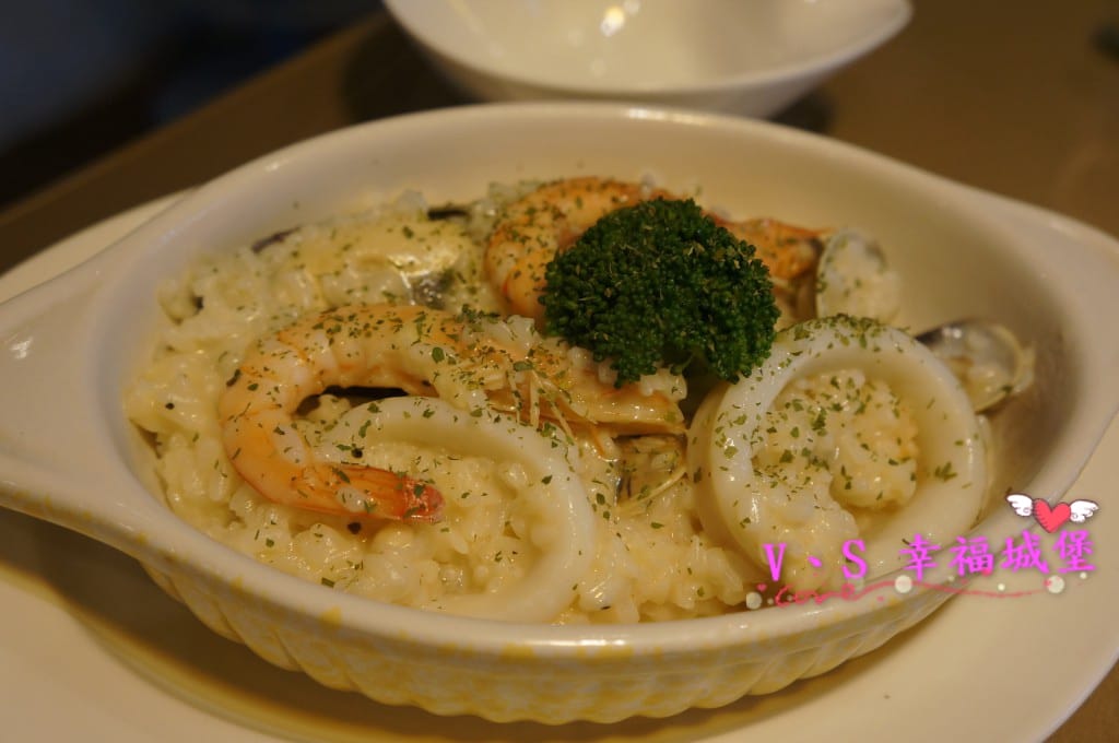 【義式。板橋】岩磨坊 小而美卻小而巧的平價義式料理,原味、菠