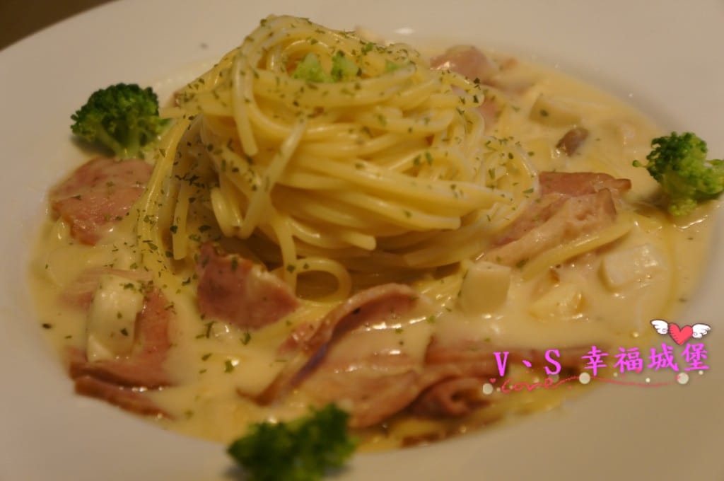 【義式。板橋】岩磨坊 小而美卻小而巧的平價義式料理,原味、菠