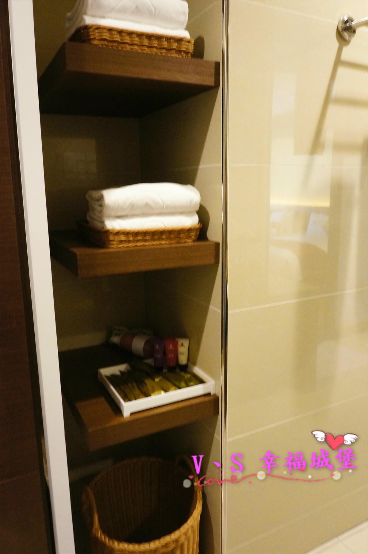 DSC08639_meitu_17.jpg DSC08639_meitu_17.jpg