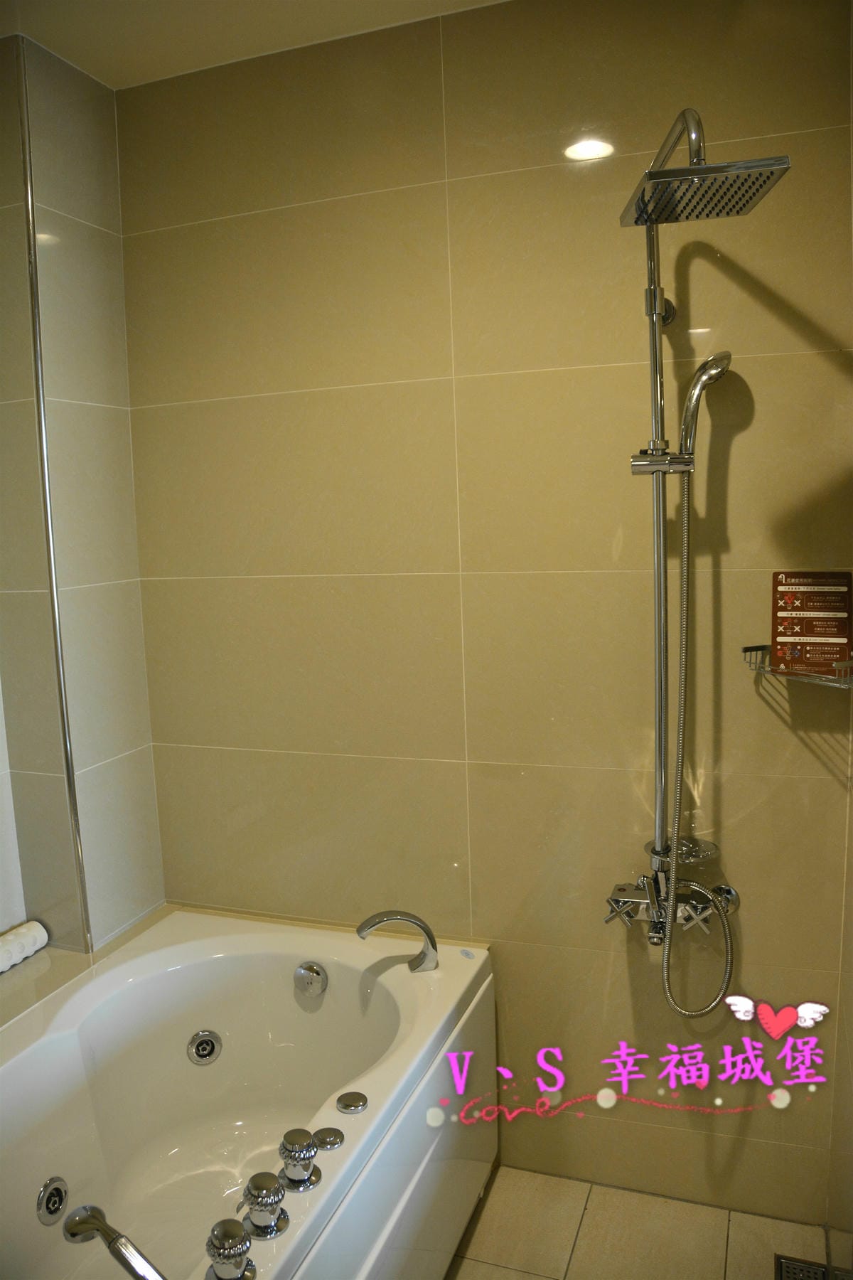 DSC_5400_meitu_9.jpg DSC_5400_meitu_9.jpg