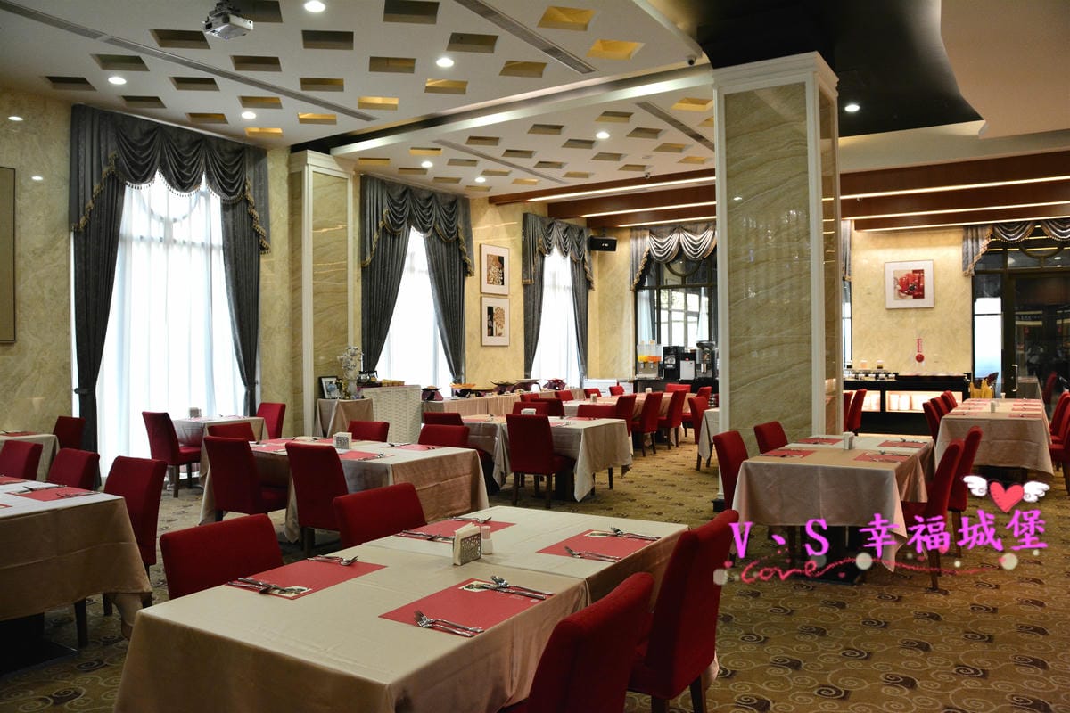 DSC_5556_meitu_65.jpg DSC_5556_meitu_65.jpg