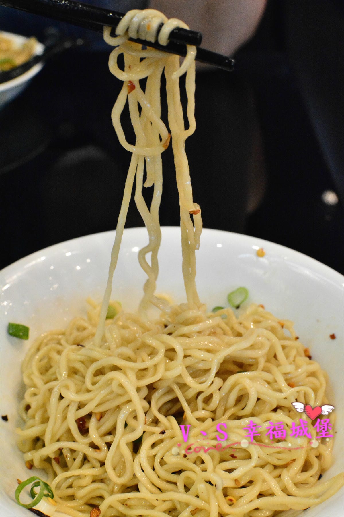 (已歇業)【中和小吃。麵食】景安站美食 初呼御料 想不到