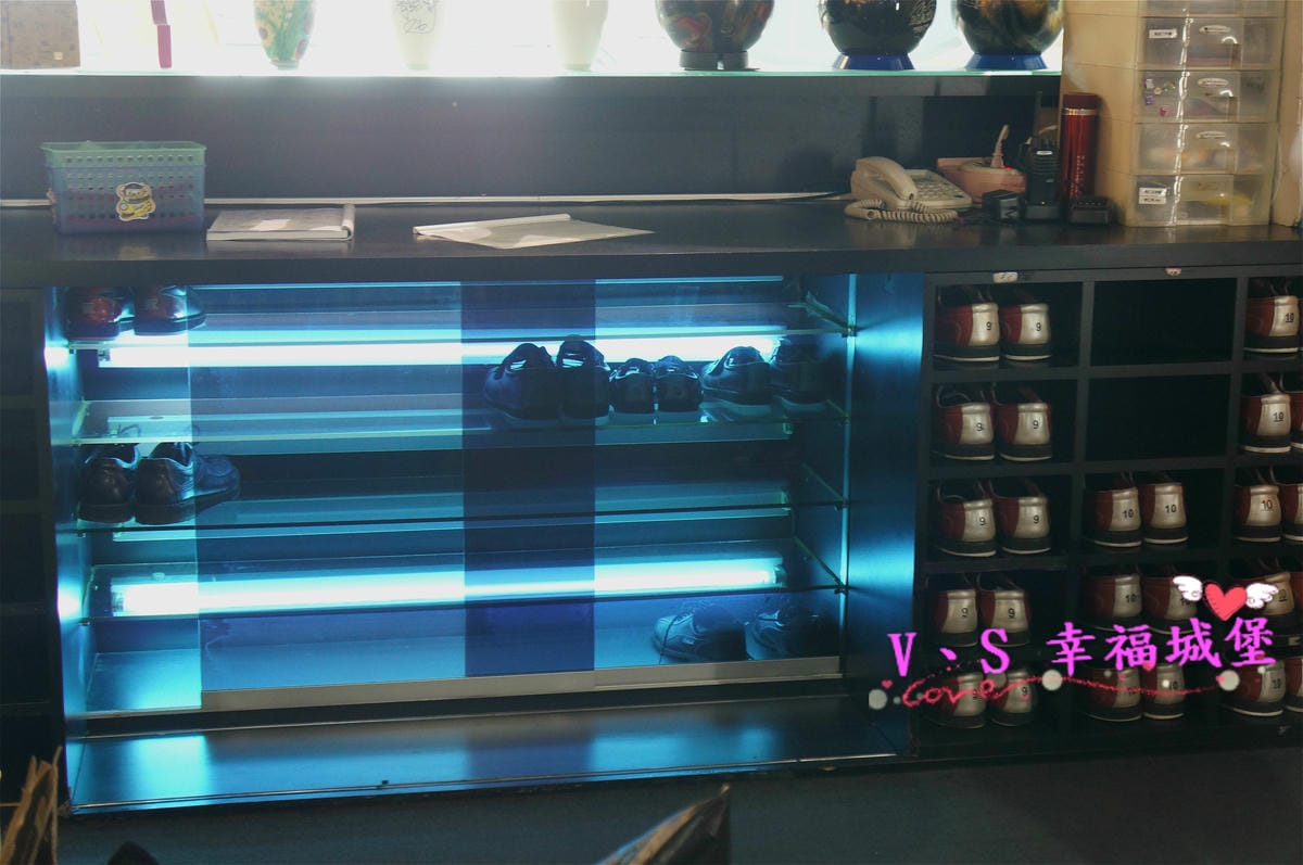 【土城。室內娛樂】新北土城 大魯閣保齡球館 – 來場熱血的親子活動吧 ! 想不到還有兒童專用保齡球,讓大人小孩都玩的很開心 - 第16張圖 【土城。室內娛樂】新北土城 大魯閣保齡球館 – 來場熱血的親子活動吧 ! 想不到還有兒童專用保齡球,讓大人小孩都玩的很開心