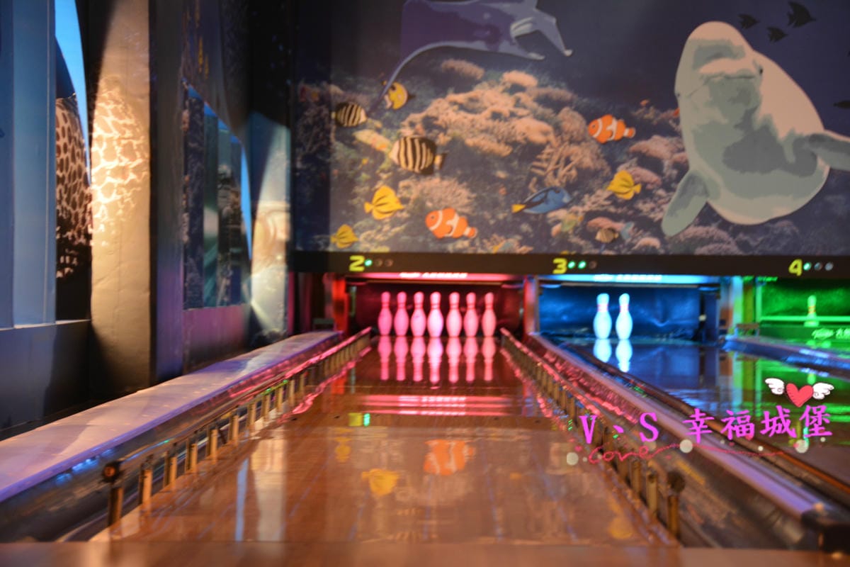【土城。室內娛樂】新北土城 大魯閣保齡球館 – 來場熱血的親子活動吧 ! 想不到還有兒童專用保齡球,讓大人小孩都玩的很開心 - 第20張圖 【土城。室內娛樂】新北土城 大魯閣保齡球館 – 來場熱血的親子活動吧 ! 想不到還有兒童專用保齡球,讓大人小孩都玩的很開心
