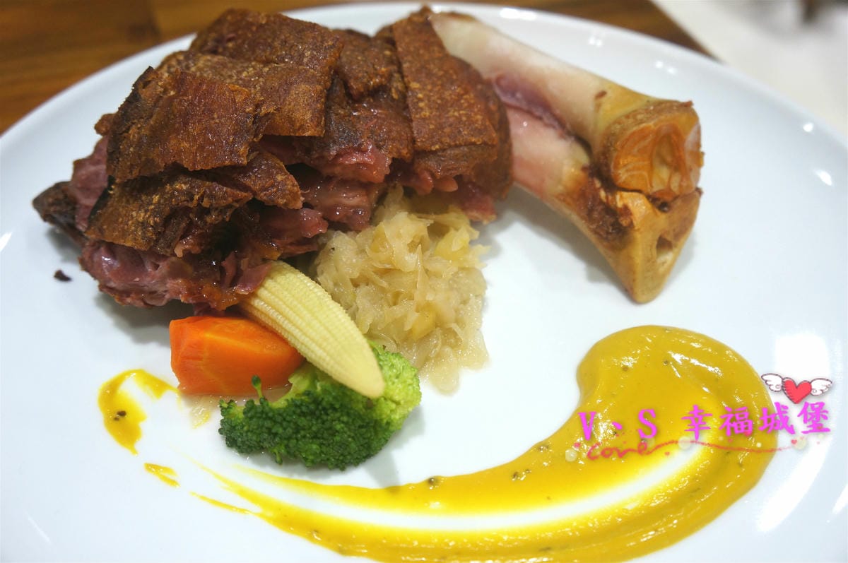 【新莊。親子餐廳】Tiger boss義式親子餐廳 – 超大溜滑梯讓小孩盡情玩耍,用心義式料理讓大人悠閒休息,真是大人小孩雙贏的好地方(已歇業) - 第32張圖 【新莊。親子餐廳】Tiger boss義式親子餐廳 - 超大