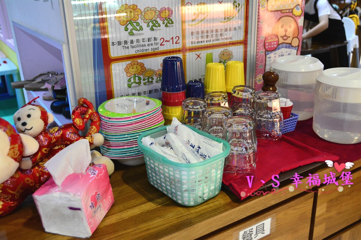 【新莊。親子餐廳】Tiger boss義式親子餐廳 – 超大溜滑梯讓小孩盡情玩耍,用心義式料理讓大人悠閒休息,真是大人小孩雙贏的好地方(已歇業) - 第15張圖 【新莊。親子餐廳】Tiger boss義式親子餐廳 - 超大