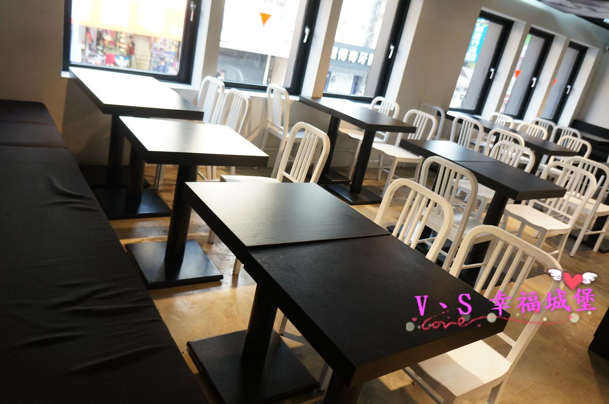 AAA106.JPG AAA106.JPG