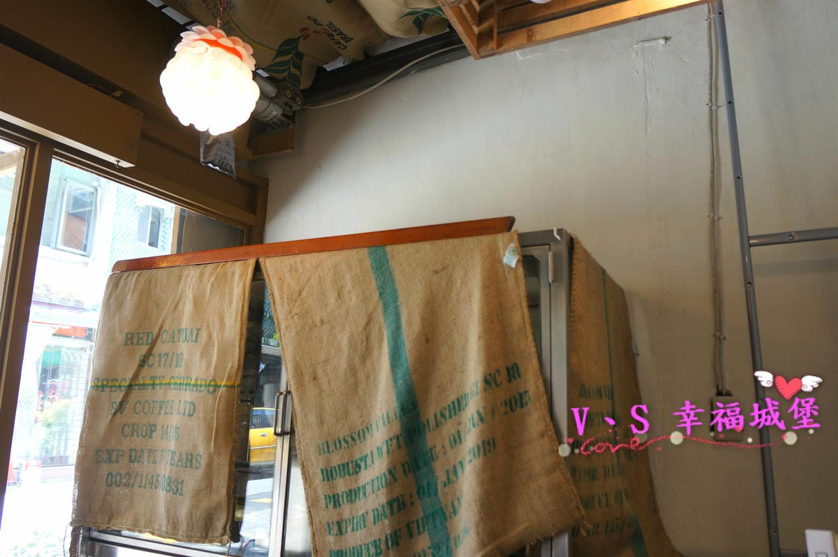 【中和美食】尼克叔叔創意廚房 近烘爐地、華夏大學,讓你就像在鄰居叔叔家吃早餐一樣的悠閒自在 - 第4張圖 【中和美食】尼克叔叔創意廚房 近烘爐地、華夏大學,讓你就像在鄰居叔叔家吃早餐一樣的悠閒自在