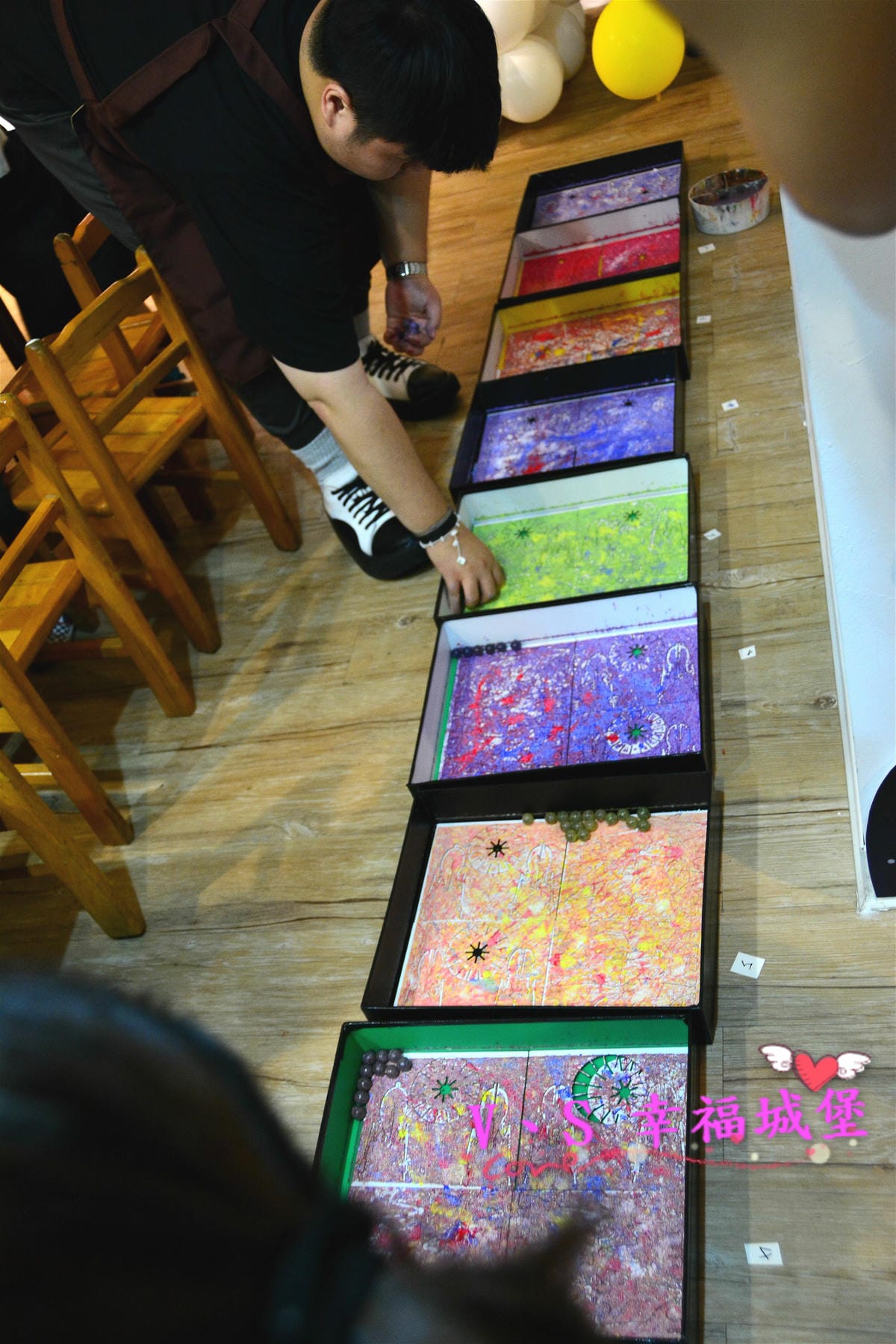 【台北兒童才藝】有種魔術 平面到立體 讓小孩發揮最大的想像力,創造出自己獨一無二的外星人,玩樂於浩瀚無垠的太空世界中