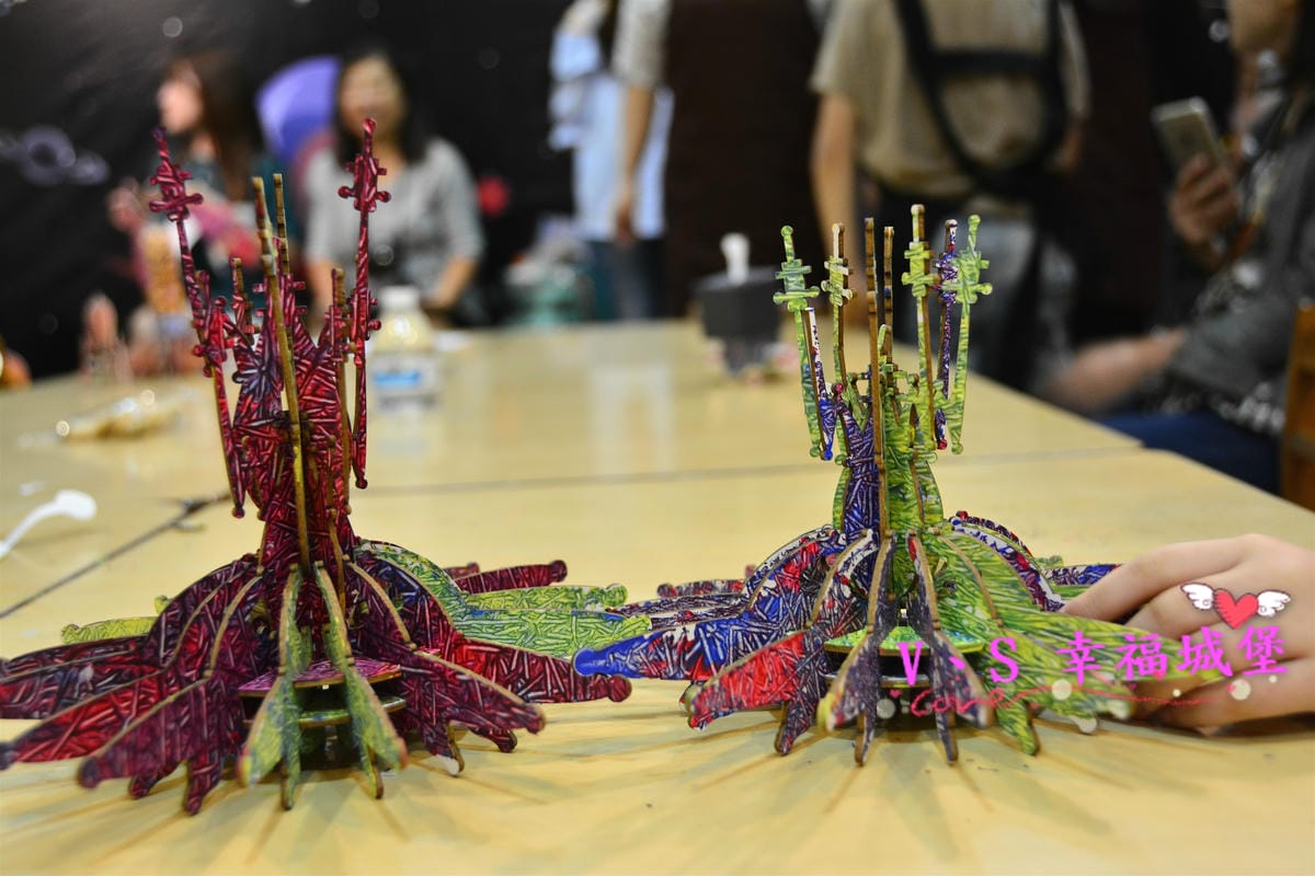 【台北兒童才藝】有種魔術 平面到立體 讓小孩發揮最大的想像力,創造出自己獨一無二的外星人,玩樂於浩瀚無垠的太空世界中