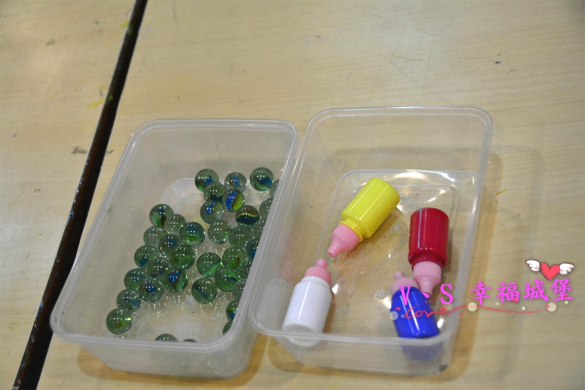 【台北兒童才藝】有種魔術 平面到立體 讓小孩發揮最大的想像力,創造出自己獨一無二的外星人,玩樂於浩瀚無垠的太空世界中