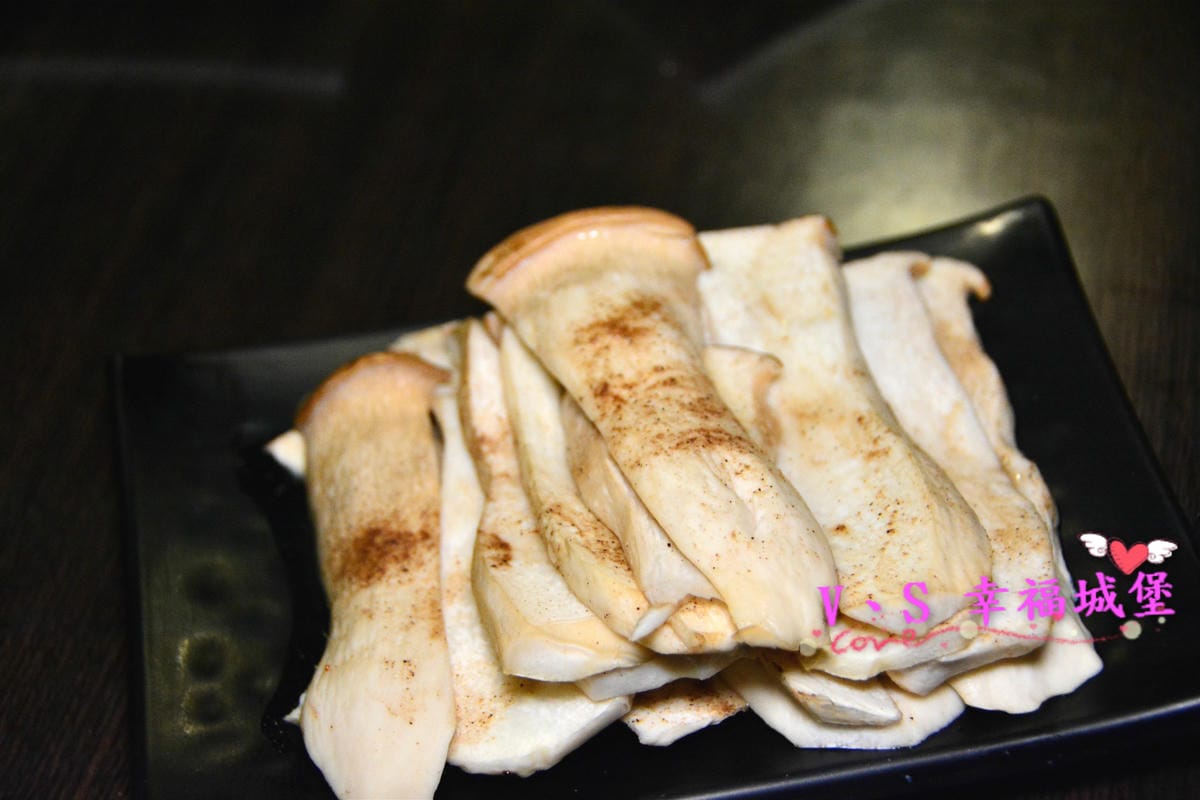 【板橋居酒屋】 煽烏賊燒烤居酒屋 加拿大深海大生蠔、美味新鮮的胭脂蝦 道道都讓人感受到人間美味,快約好友來一趟美足你的味蕾吧 !(已歇業) - 第40張圖 【板橋居酒屋】 煽烏賊燒烤居酒屋 加拿大深海大生蠔、美味