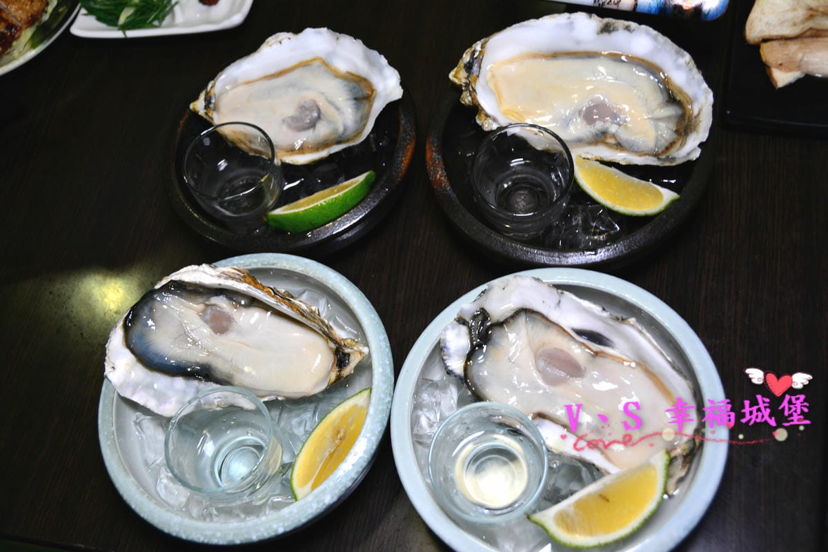 【板橋居酒屋】 煽烏賊燒烤居酒屋 加拿大深海大生蠔、美味新鮮的胭脂蝦 道道都讓人感受到人間美味,快約好友來一趟美足你的味蕾吧 !(已歇業) - 第56張圖 【板橋居酒屋】 煽烏賊燒烤居酒屋 加拿大深海大生蠔、美味