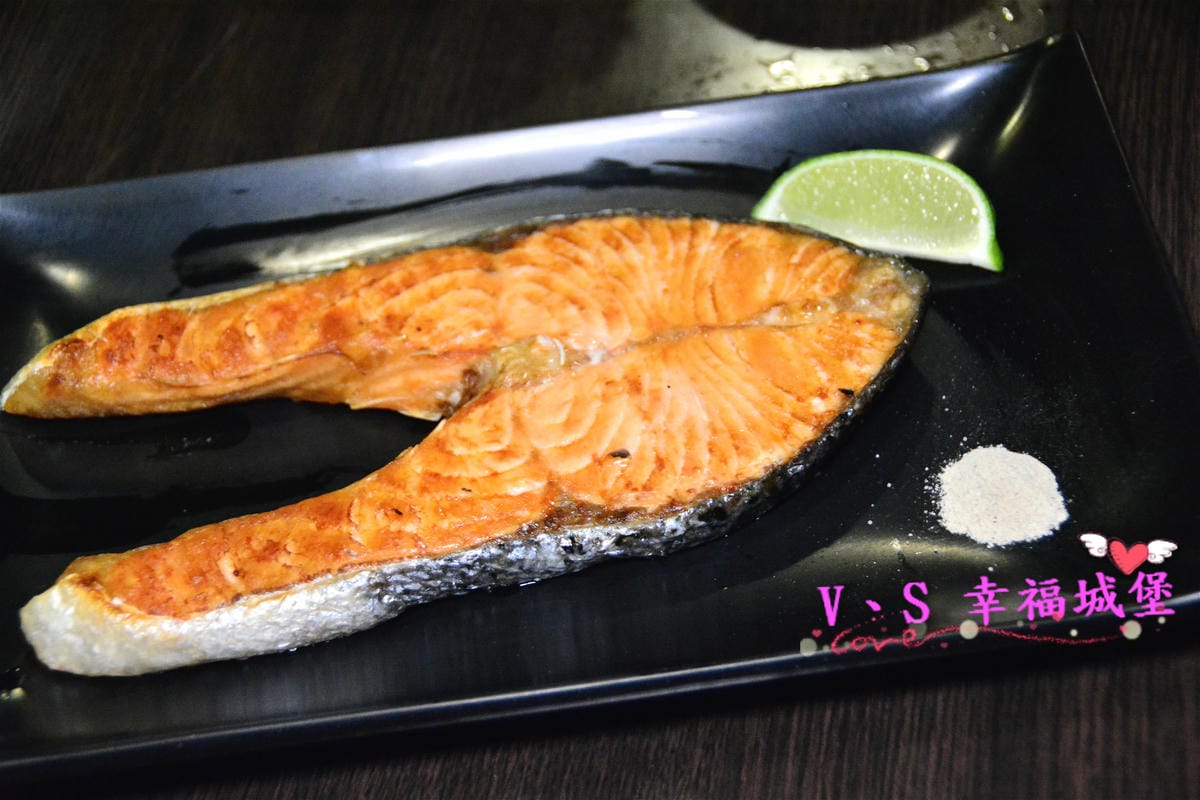 【板橋居酒屋】 煽烏賊燒烤居酒屋 加拿大深海大生蠔、美味