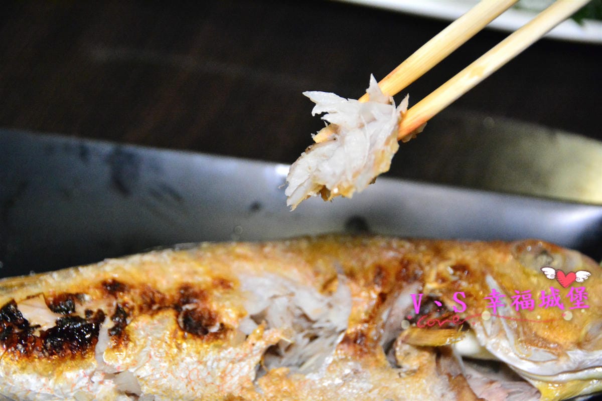 【板橋居酒屋】 煽烏賊燒烤居酒屋 加拿大深海大生蠔、美味新鮮的胭脂蝦 道道都讓人感受到人間美味,快約好友來一趟美足你的味蕾吧 !(已歇業) - 第75張圖 【板橋居酒屋】 煽烏賊燒烤居酒屋 加拿大深海大生蠔、美味