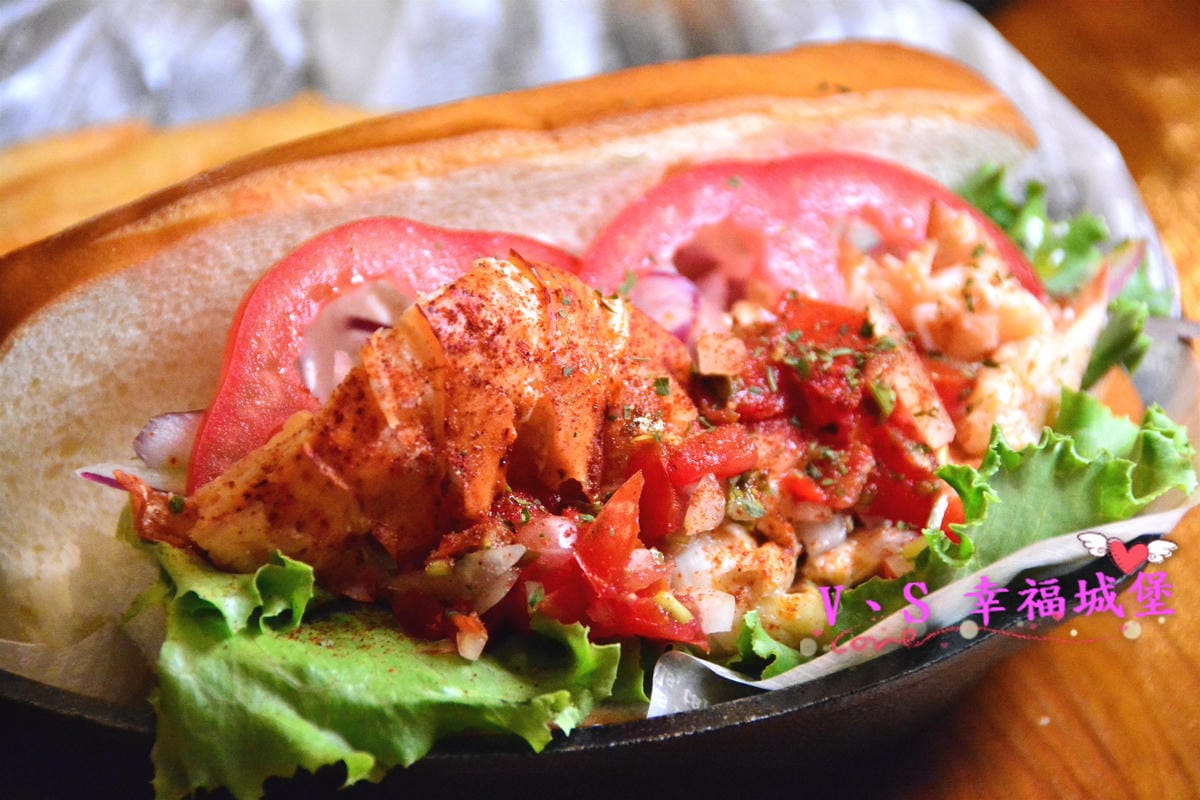 【台北美食】南京復興站 龍波斯特 lobster.foods 龍蝦Pizza、龍蝦燉飯 整隻龍蝦上桌就是霸氣,龍蝦三明治 399 CP值超高的啦 ! - 第11張圖 【台北美食】南京復興站 龍波斯特 lobster.foods 龍蝦Pizza、龍蝦燉飯 整隻龍蝦上桌就是霸氣,龍蝦三明治 399 CP值超高的啦 !