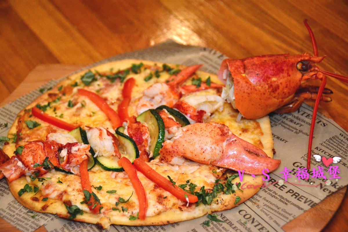 【台北美食】南京復興站 龍波斯特 lobster.foods 龍蝦Pizza、龍蝦燉飯 整隻龍蝦上桌就是霸氣,龍蝦三明治 399 CP值超高的啦 ! - 第34張圖 【台北美食】南京復興站 龍波斯特 lobster.foods 龍蝦Pizza、龍蝦燉飯 整隻龍蝦上桌就是霸氣,龍蝦三明治 399 CP值超高的啦 !