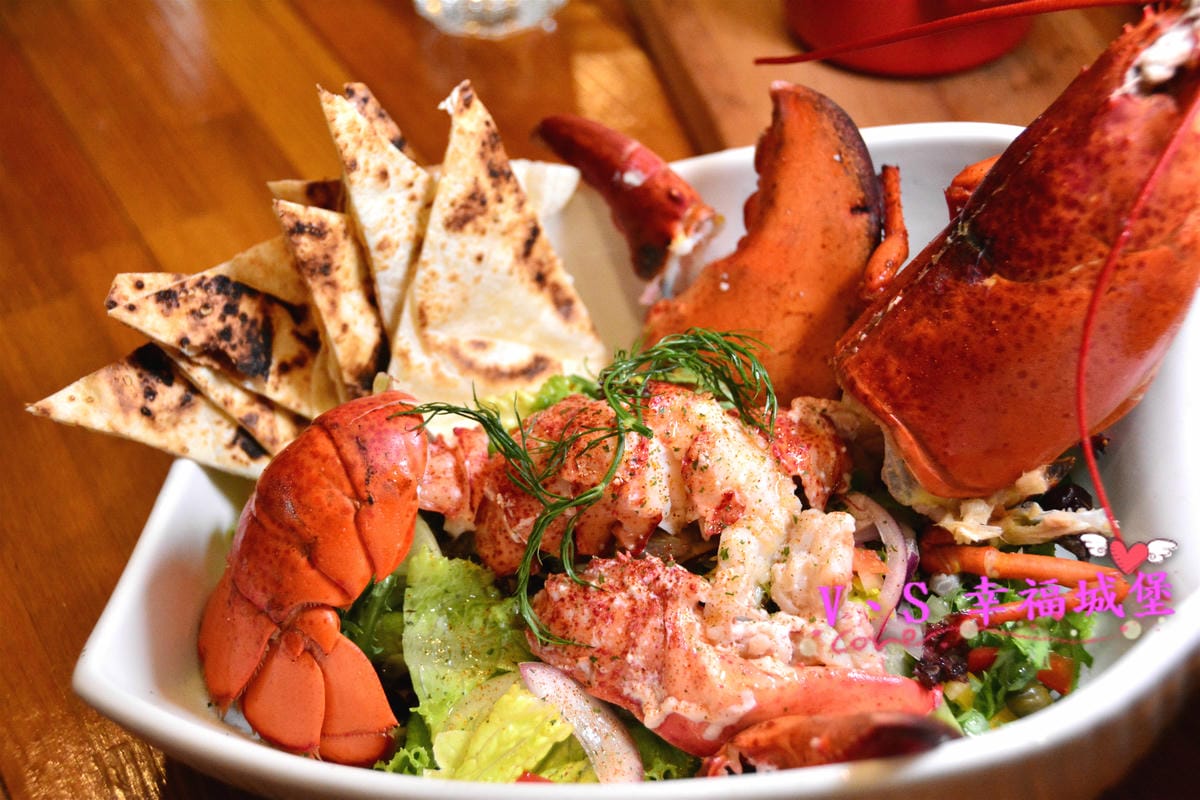 【台北美食】南京復興站 龍波斯特 lobster.foods 龍蝦Pizza、龍蝦燉飯 整隻龍蝦上桌就是霸氣,龍蝦三明治 399 CP值超高的啦 ! - 第25張圖 【台北美食】南京復興站 龍波斯特 lobster.foods 龍蝦Pizza、龍蝦燉飯 整隻龍蝦上桌就是霸氣,龍蝦三明治 399 CP值超高的啦 !