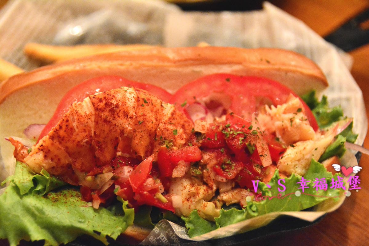 【台北美食】南京復興站 龍波斯特 lobster.foods 龍蝦Pizza、龍蝦燉飯 整隻龍蝦上桌就是霸氣,龍蝦三明治 399 CP值超高的啦 ! - 第21張圖 【台北美食】南京復興站 龍波斯特 lobster.foods 龍蝦Pizza、龍蝦燉飯 整隻龍蝦上桌就是霸氣,龍蝦三明治 399 CP值超高的啦 !