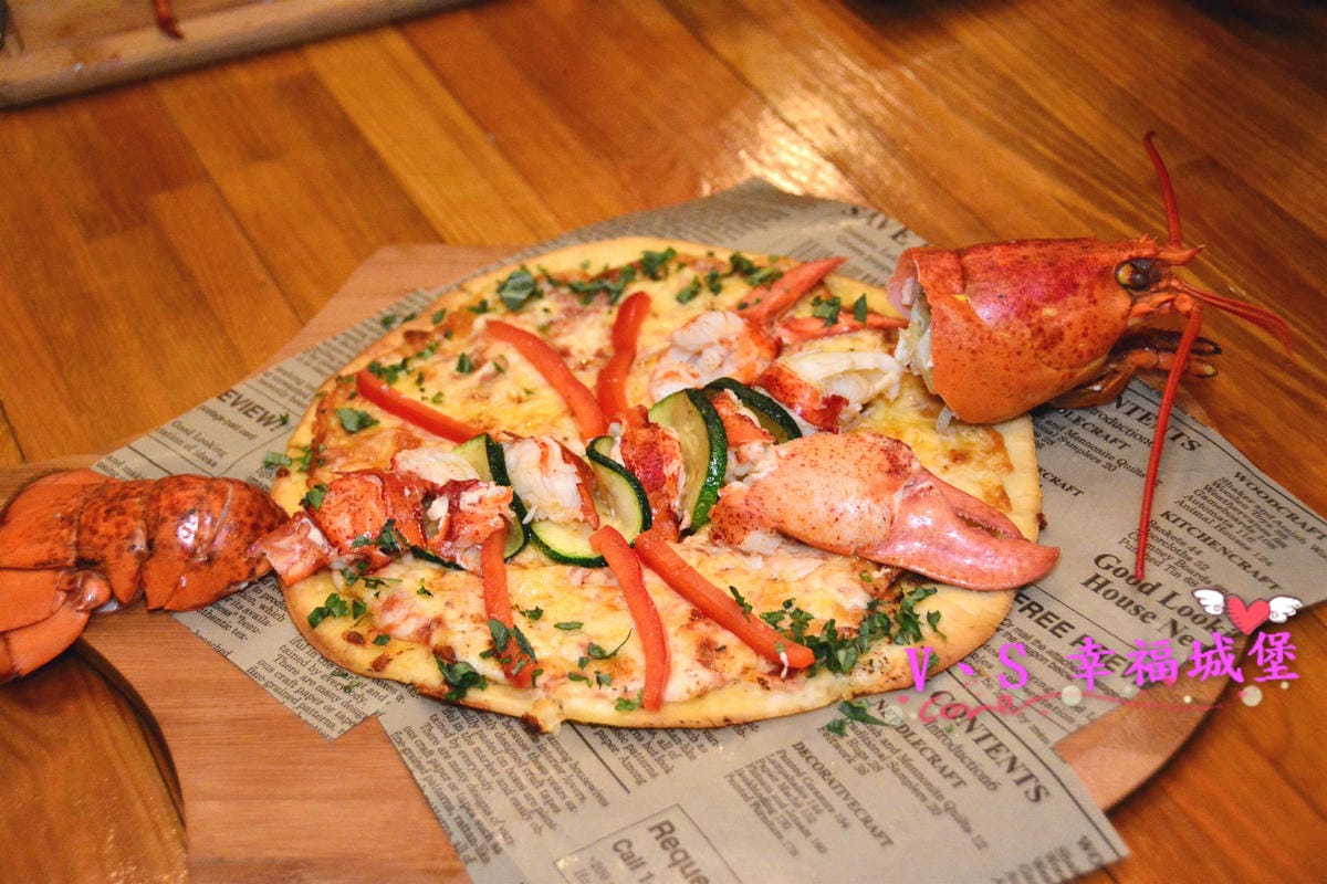 【台北美食】南京復興站 龍波斯特 lobster.foods 龍蝦Pizza、龍蝦燉飯 整隻龍蝦上桌就是霸氣,龍蝦三明治 399 CP值超高的啦 ! - 第33張圖 【台北美食】南京復興站 龍波斯特 lobster.foods 龍蝦Pizza、龍蝦燉飯 整隻龍蝦上桌就是霸氣,龍蝦三明治 399 CP值超高的啦 !