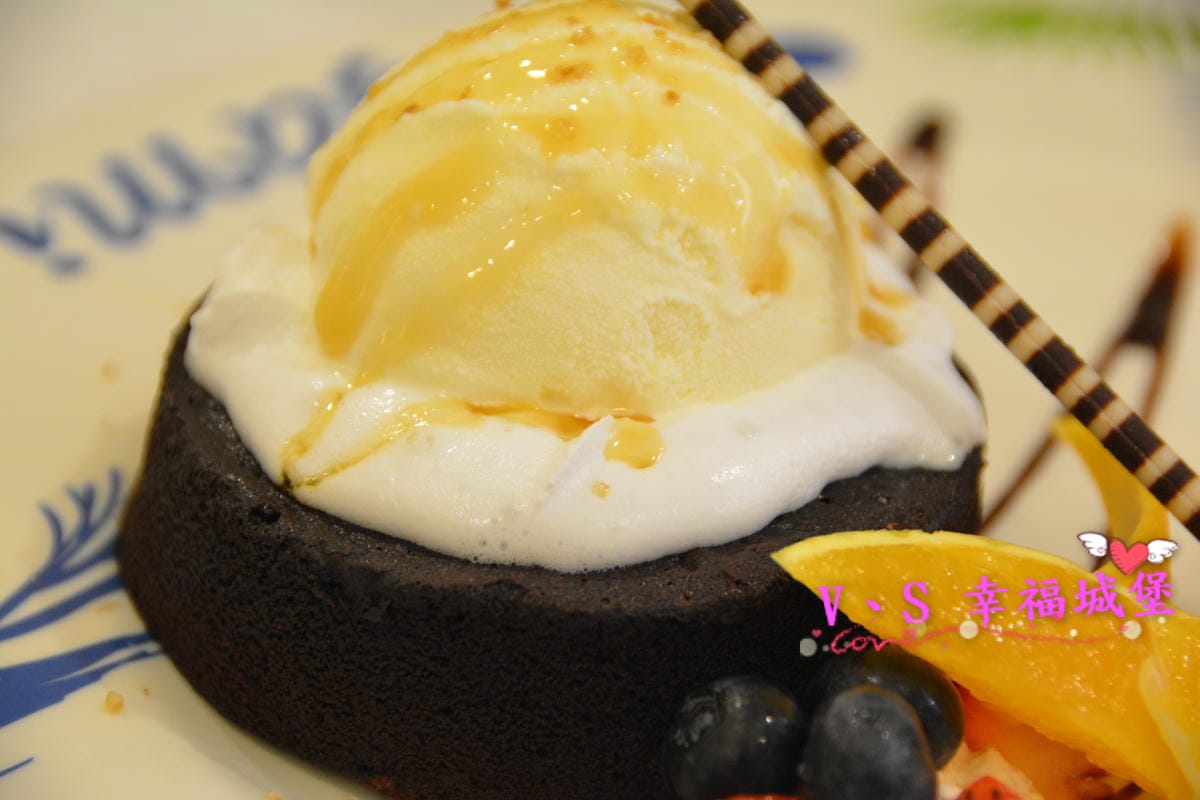 【板橋美食】 捷運新埔站 Oyami cafe 跟米亞一起在日系鄉村風格環境中,找尋那滿足嘴巴的美味魔法。。。(已歇業,西門町還有分店) - 第60張圖 【板橋美食】 捷運新埔站 Oyami cafe 跟米亞一