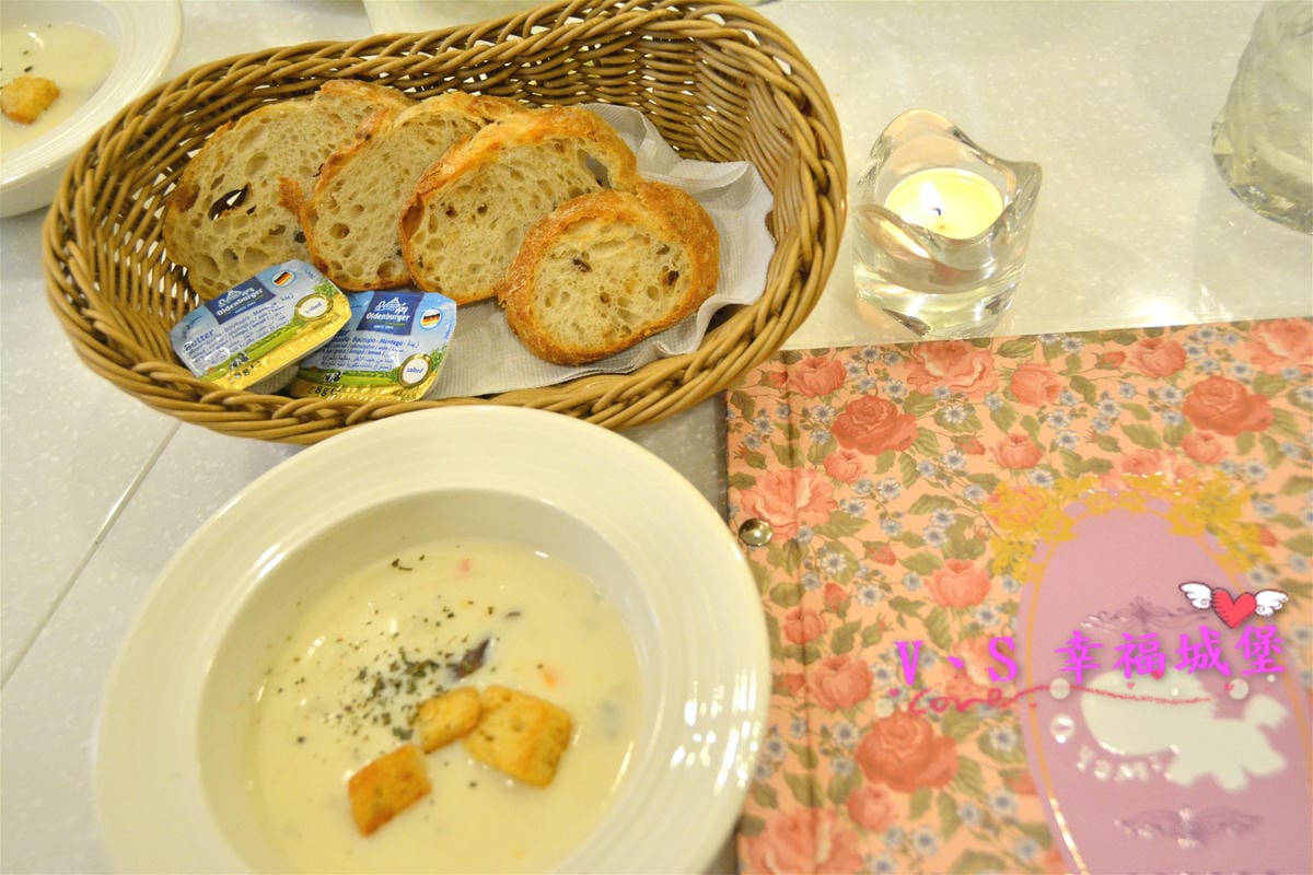 【板橋美食】 捷運新埔站 Oyami cafe 跟米亞一起在日系鄉村風格環境中,找尋那滿足嘴巴的美味魔法。。。(已歇業,西門町還有分店) - 第30張圖 【板橋美食】 捷運新埔站 Oyami cafe 跟米亞一