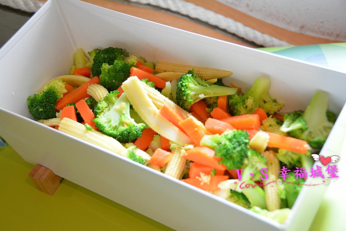 【台中親子主題樂園】凹嗚親子主題園 讓我們在這室內的大公園裡,一起陪精靈王子過個開心的生日派對吧 !!(已歇業) - 第44張圖 【台中親子主題樂園】凹嗚親子主題園 讓我們在這室內的大公