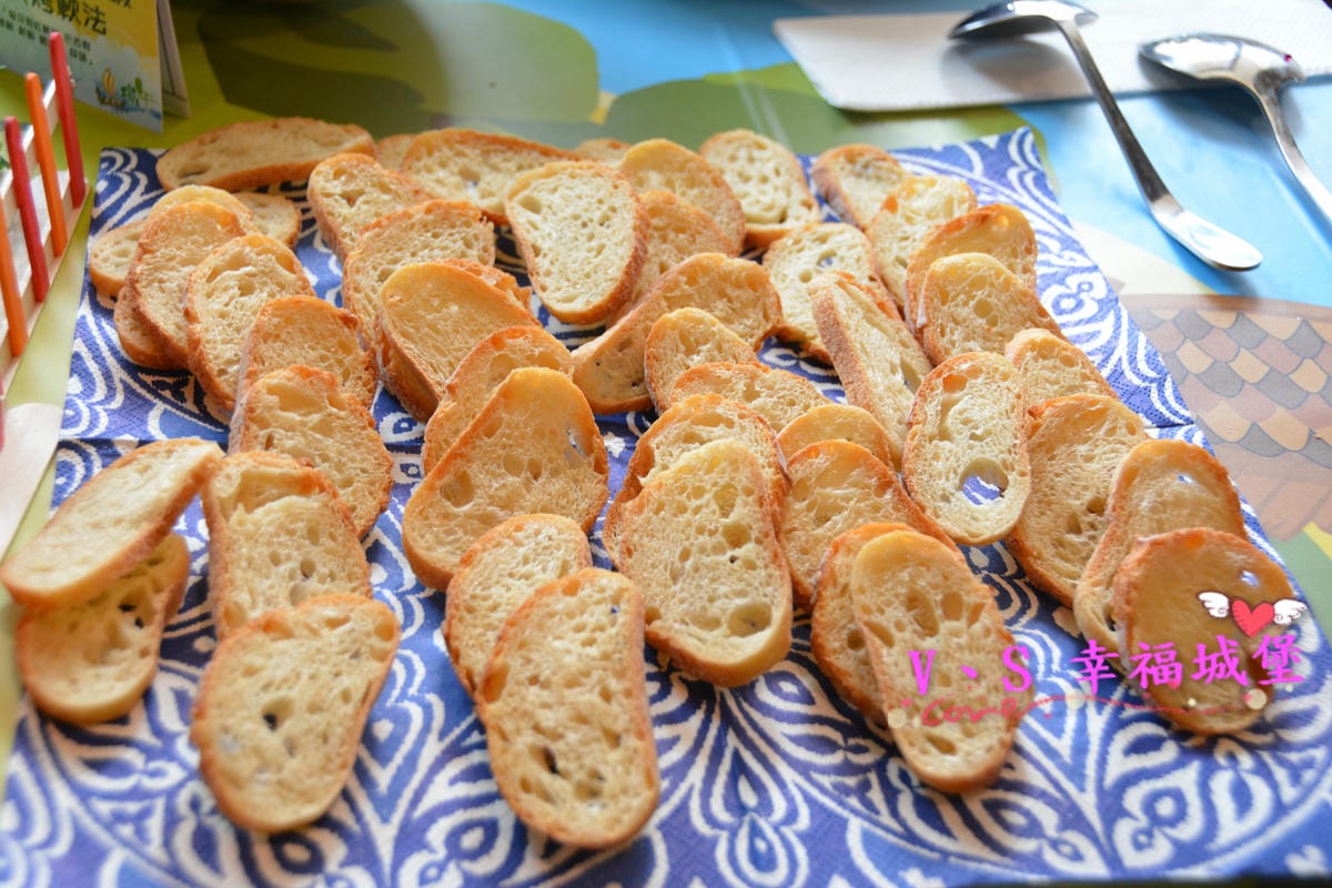 【台中親子主題樂園】凹嗚親子主題園 讓我們在這室內的大公園裡,一起陪精靈王子過個開心的生日派對吧 !!(已歇業) - 第37張圖 【台中親子主題樂園】凹嗚親子主題園 讓我們在這室內的大公