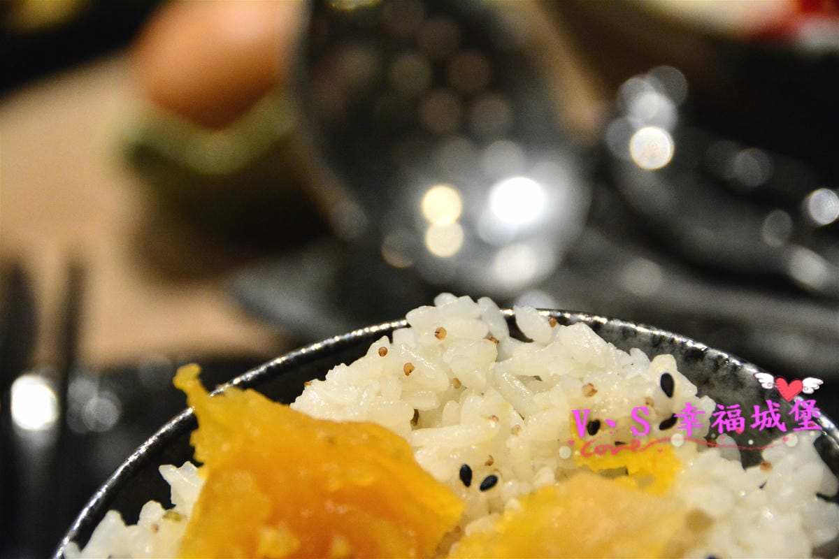 【板橋美食】 一品堂 IPPIN 精緻涮涮鍋 - 霸氣大海陸