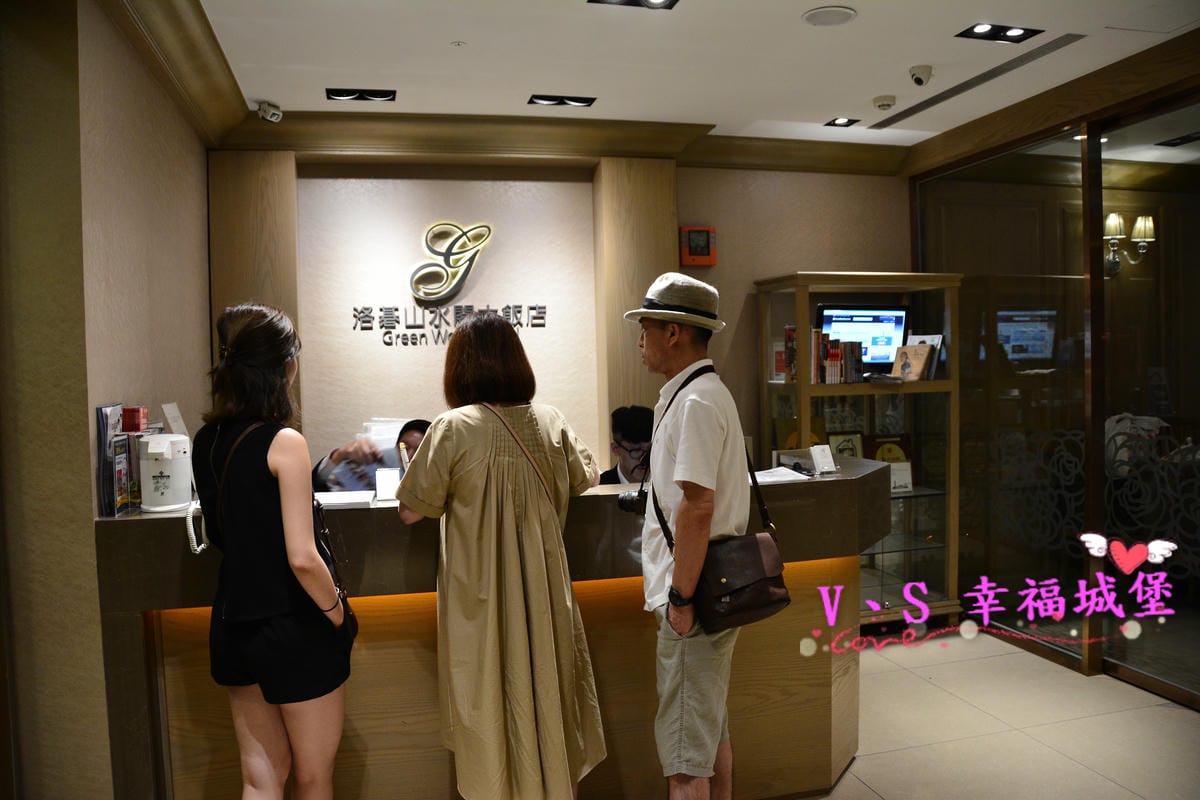 【台北中山住宿】洛碁山水閣大飯店 出遊的好選擇,平價住宿、乾境環境,近捷運民權西路站,雙城街夜市吃飯逛街超方便 - 第5張圖 【台北中山住宿】洛碁山水閣大飯店 出遊的好選擇,平價住宿、乾境環境,近捷運民權西路站,雙城街夜市吃飯逛街超方便