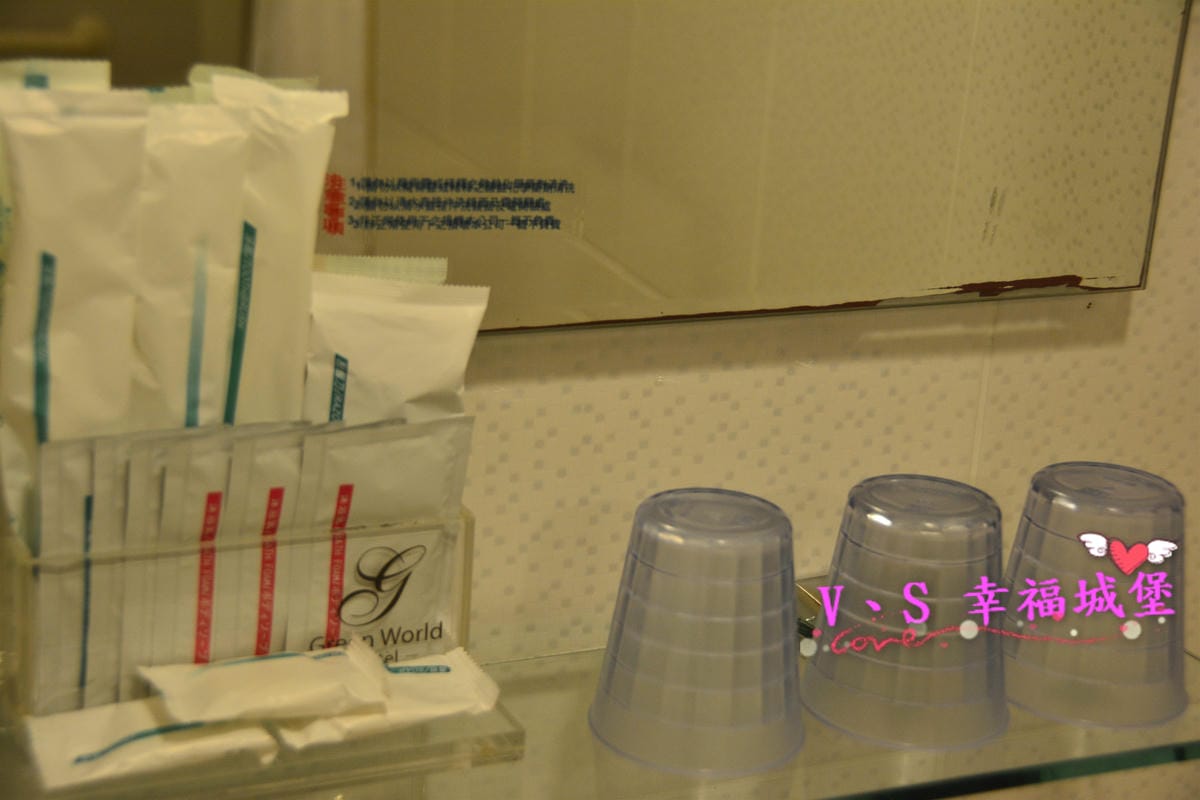 【台北中山住宿】洛碁山水閣大飯店 出遊的好選擇,平價住宿、乾境環境,近捷運民權西路站,雙城街夜市吃飯逛街超方便 - 第13張圖 【台北中山住宿】洛碁山水閣大飯店 出遊的好選擇,平價住宿、乾境環境,近捷運民權西路站,雙城街夜市吃飯逛街超方便